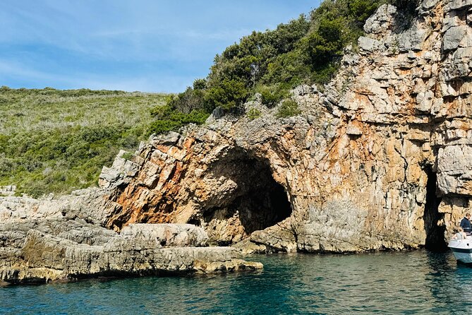 3 Hours Private Blue Cave Adventure (Free Drinks) - Timing, Meeting Point, and Practical Details