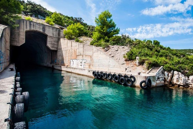 3 Hours Speed Boat tour to the Blue Cave - How weather can change the plan