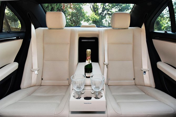 Airport Transfer Tivat/Porto Montenegro to Portonovi /Herceg Novi - What the vehicle experience is like