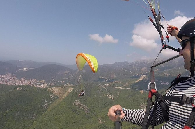 Bečići Standard Paragliding Montenegro /All-inclusive - Taking off above Bečići