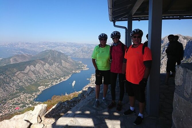 Bike tour - Panoramic downhill from Njeguši and Kotor serpentines - Riding the 22-kilometer descent