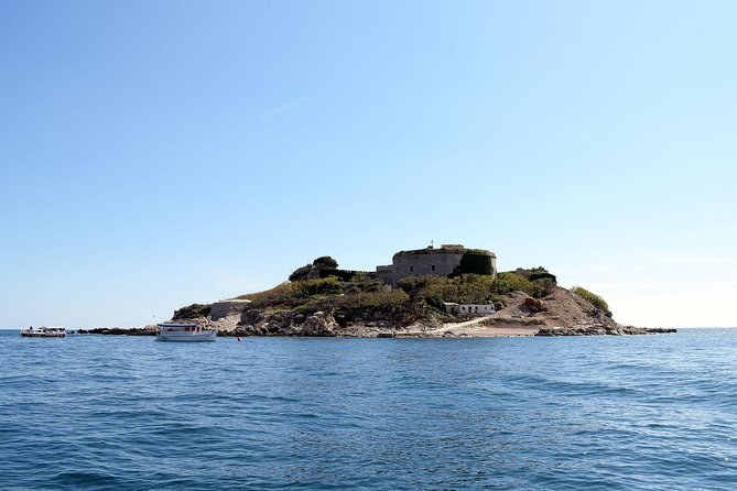 Blue Cave & Lady of the Rocks 3 hrs private tour (up to 5 pax) - Former submarine tunnels on the Luštica coast
