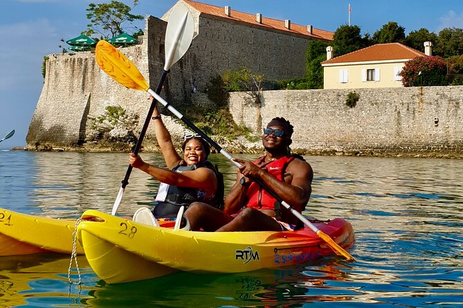 Budva Bay: Kayak & SUP Tour to Coastal Caves - Starting at Slovenska Plaza