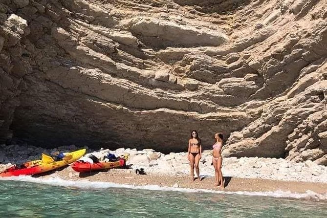 Budva: Kayak & SUP Rental - Choosing between a kayak and an SUP