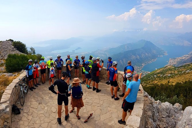 Cable car + Electric MTB from Njegos Mausoleum to Kotor bay - A drink and two bays at Horizont Bar