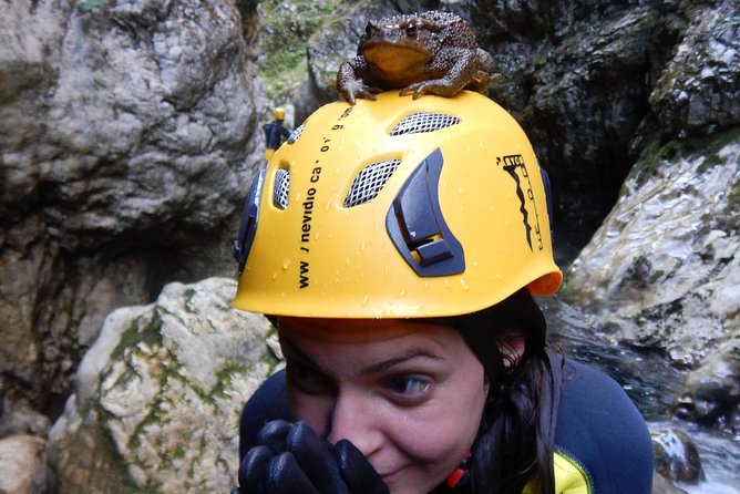 Canyoning in Nevidio Canyon - From 11 a.m. to 3 p.m. in the canyon