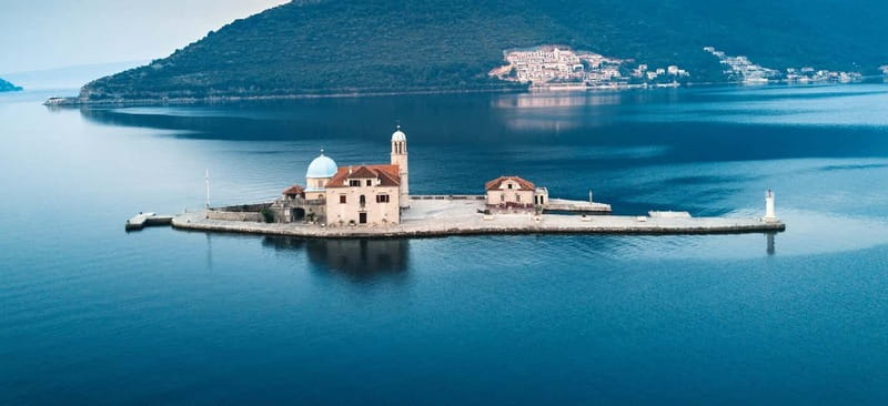 From Dubrovnik: Montenegro Boat Tour from Perast to Kotor - How the guides shape the day