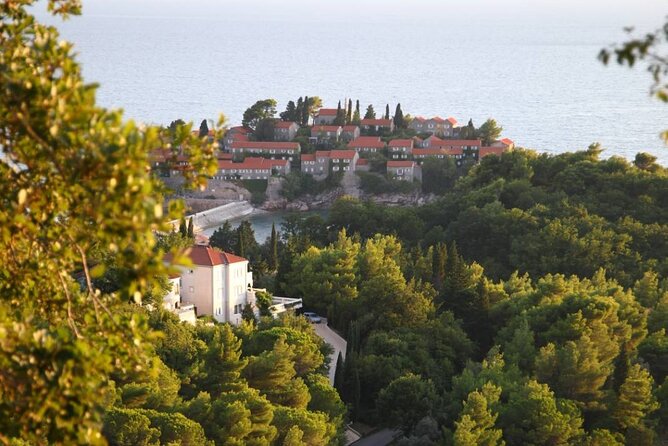Great tour of coastal monasteries in Budva - Walking on the path of history! - Who will enjoy this monastery tour most?