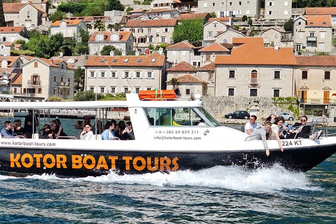 Group Perast & Lady of the Rock tour- 1h30min duration - Timing matters more than usual