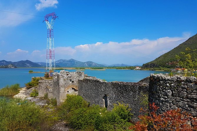 Kayak Guided Tour Skadar lake - Adventure in National park - Swimming and drinks at Pelinovo Plaža
