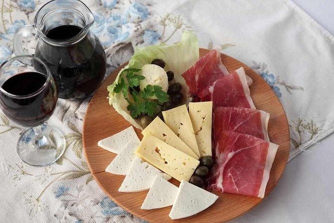 Kotor-Budva-St Stefan tour - including tasting traditional food and wine - One free hour inside Budva Old Town