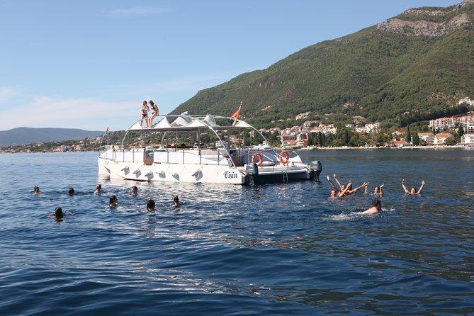 Kotor Cruise: Perast, Our Lady of The Rocks, Mamula, Blue Cave, Porto Montenegro - Comfort, food, drinks, and the group mood