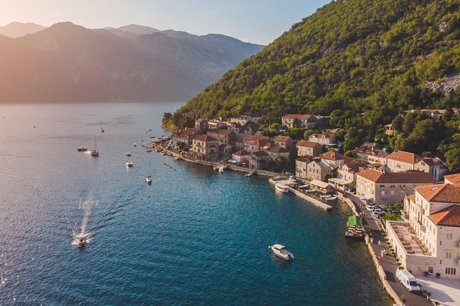 Kotor Fast-Track: Perast Old Town & Our Lady of the Rocks - Weather, clothing, and comfort