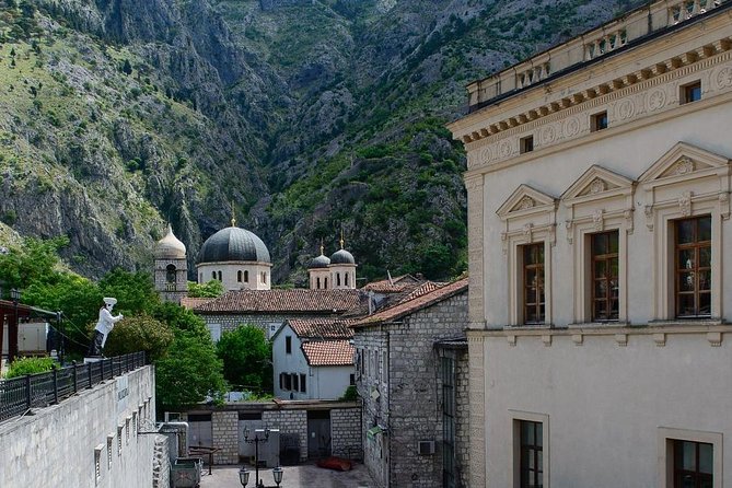Kotor Old Town Small-Group Walking Tour - A small group, with one important condition