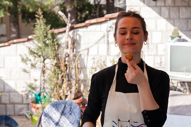 Kotor private cooking class with lunch and Old town guided tour - Timing, meeting point, and cancellation rules