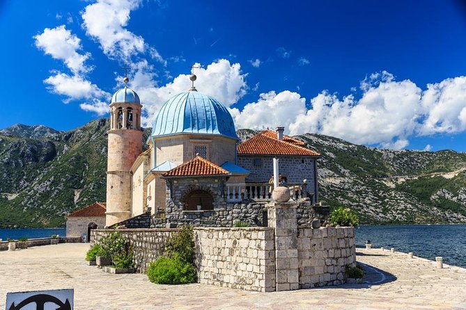 Luxury Perast and Njegusi Village Tour - Why this private Kotor tour is appealing