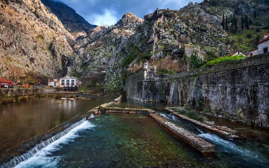 Montenegro & Bosnia 2 Countries in 1 Day Tour from Dubrovnik - Who will enjoy this itinerary most