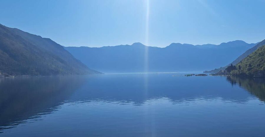 Montenegro: Perast & Kotor - Day Trip from Dubrovnik - The coastal road from Dubrovnik to Montenegro