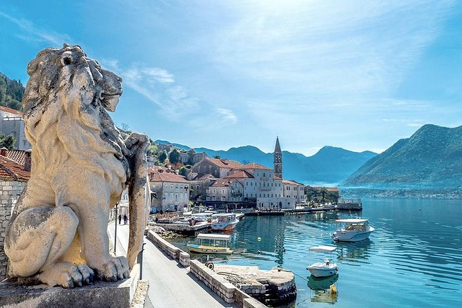 Montenegro Private Tour: Kotor, Perast,Our Lady Of The Rock,Budva - Perast and the first view of the bay