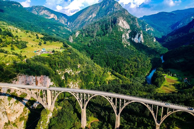 North Montenegro Tour:Žabljak - NP Durmitor - Black Lake - Đurđevića Tara Bridge - The drive to Žabljak and Durmitor National Park