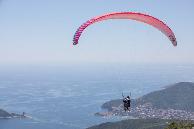 Paragliding in Budva with Certified Pilot (Free Pick-Up Included) - Why Paragliding Fits Budva So Well