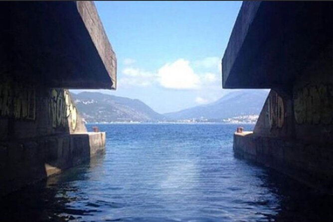 Private tour:Blue Cave,Mamula Island, Submarine Tunnel, Our Lady of the Rock(3h) - The crew can make or break a short outing