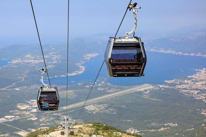 Private Tour Cable car -Kotor- Perast- our Lady of the Rocks - Perast, a small town with a grand waterfront