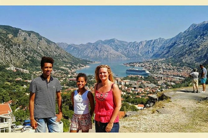 Private tour: Kotor & Budva Riviera- Perast-Our Lady of the Rocks - Sveti Stefan: a quick coastal photograph