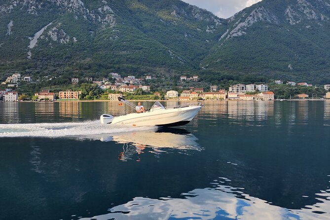 Private tour Perast and Our Lady of the Rocks 1.5h - Our Lady of the Rocks: A Small Island With Extra Fees