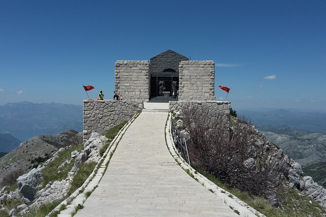 Private Tour- Skadar lake NP, Cetinje, Lovćen NP - The beauty of old Montenegro - Skadar Lake and the old bridge at Rijeka Crnojevića