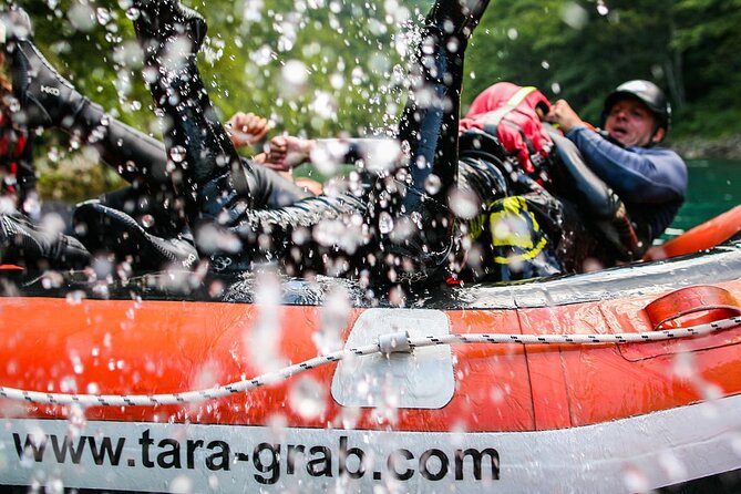 Rafting Adrenalin 7km - The halfway stop for swimming, snacks, and photos