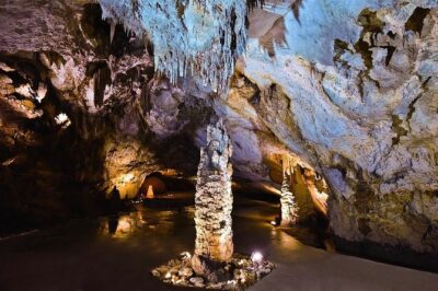 Special Montenegro: Lipa cave – Njegoš’s Mausoleum – Njeguši village – Cetinje